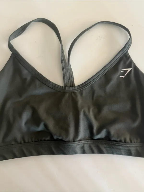 Gymshark Dark Olive Green V Neck Light Support Sports Bra. Size Medium - Image 3