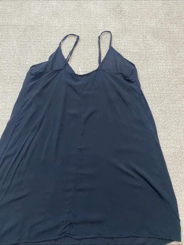 Free People black spaghetti-strap tunic top, size M 100% Viscose - Image 13