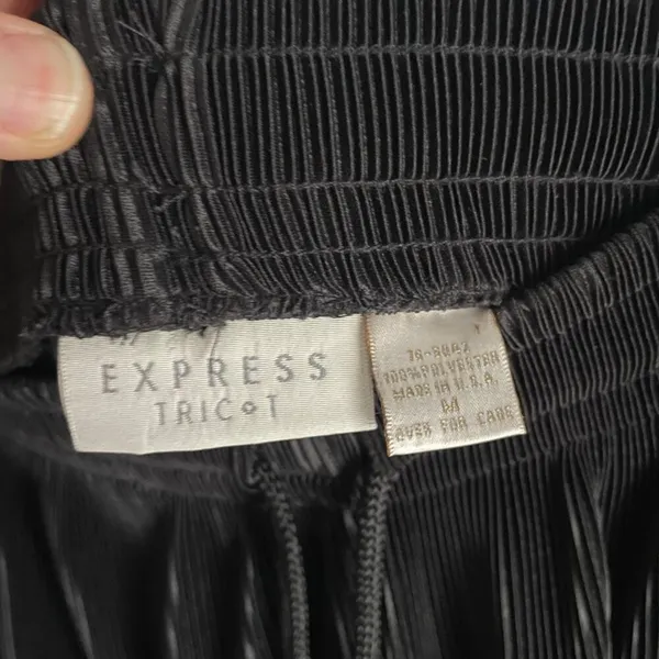 Express Tricot Minimalist Black Trouser Pleated Pull on Pants sz Medium Neutral - Image 3