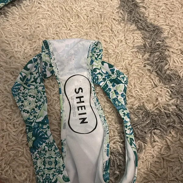 never worn bathing suit Green Size undefined - Image 3