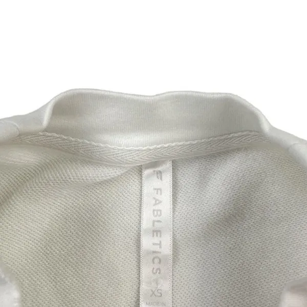 Fabletics - Crewneck in White - Image 2