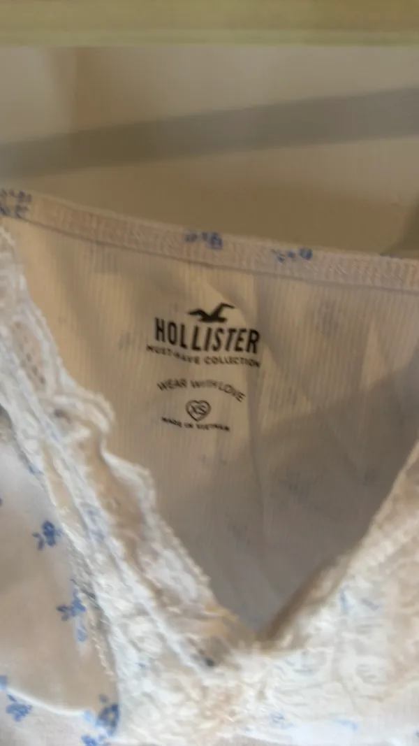 Hollister Tank - Image 3