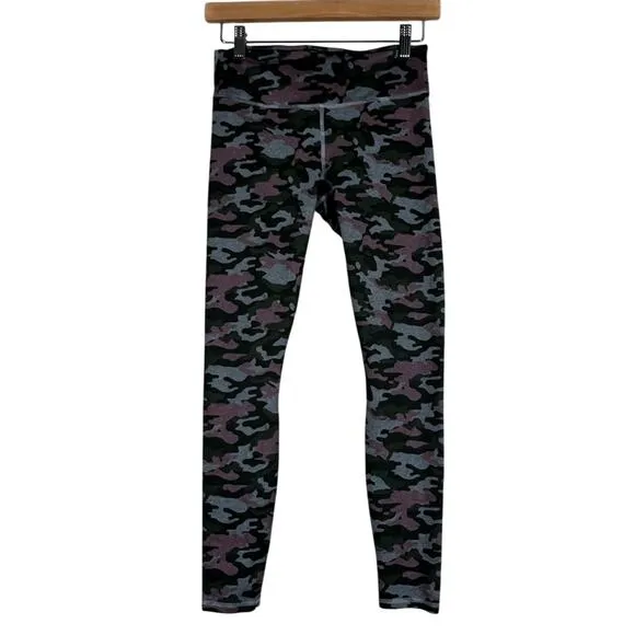 Fabletics Define Powerhold Leggings Womens S‎ Rosebloom Pink Green Gray Camo - Image 3