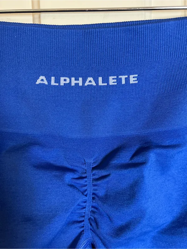 Alphalete Women’s Pump Mid Rise Shorts Size XS Indigo - Image 2