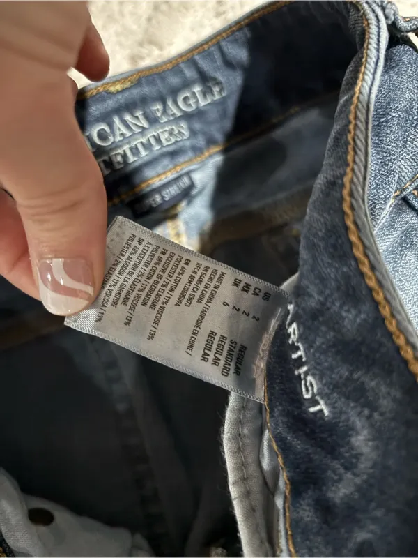American eagle artist size 2 jeans - Image 8