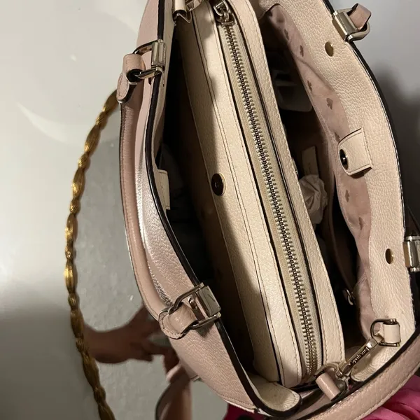 Kate Spade Cream Satchel with Elegant Design - Image 4