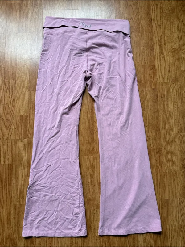 VS Pink Foldover Flares Size Extra Large - Image 4