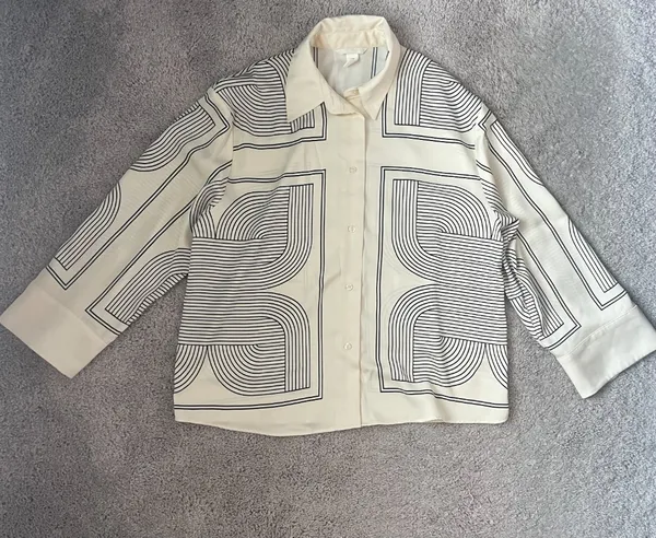 H&M Printed Long Sleeve Top - Image 2