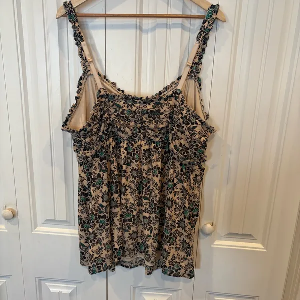 Torrid Floral Tank‎ Top Size 3 - Image 2