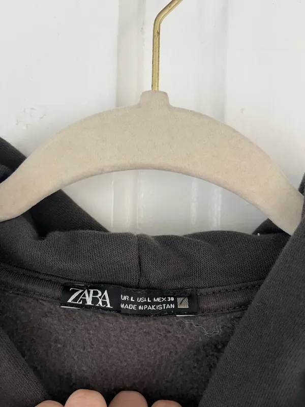 ZARA Sweatshirt - Image 3