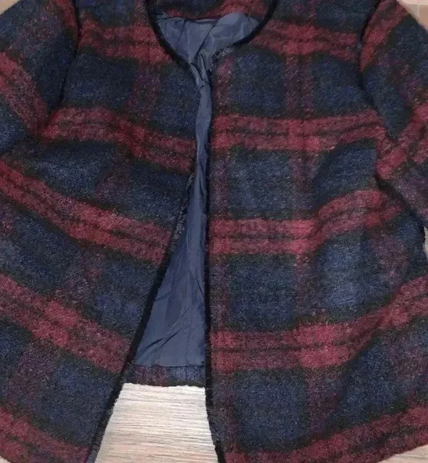 Apt. 9 Women's Plaid Lined Jacket Hook & Eye closure - Image 3