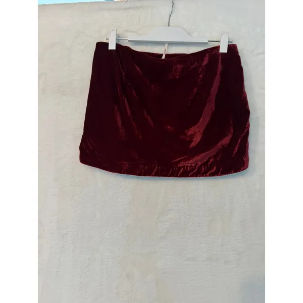 Free People Burgundy Velvet Side Slit Mini Skirt Wine Red Holiday‎ Party Evening - Image 7