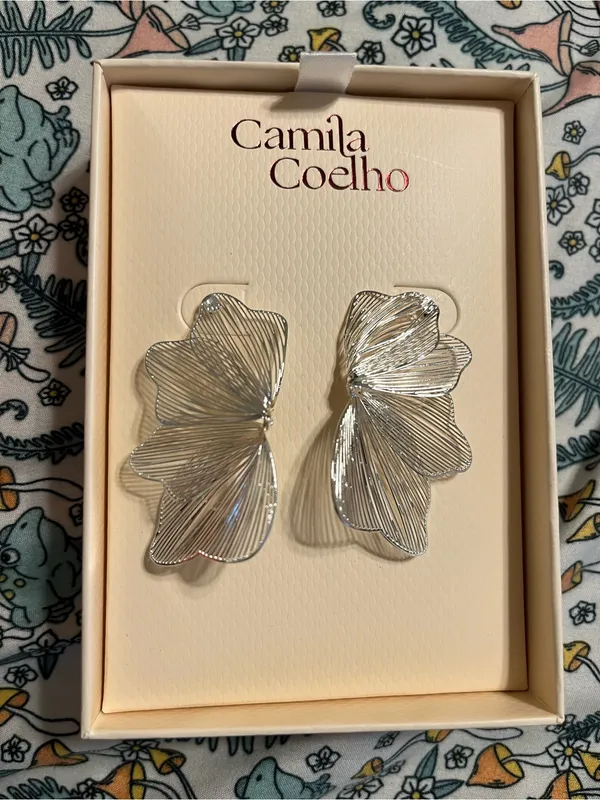 Camila Coelho Silver Floral earrings - Image 5