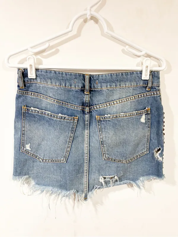 Free People Floral Embroidered Denim Mini Skirt Size 26 - Image 5