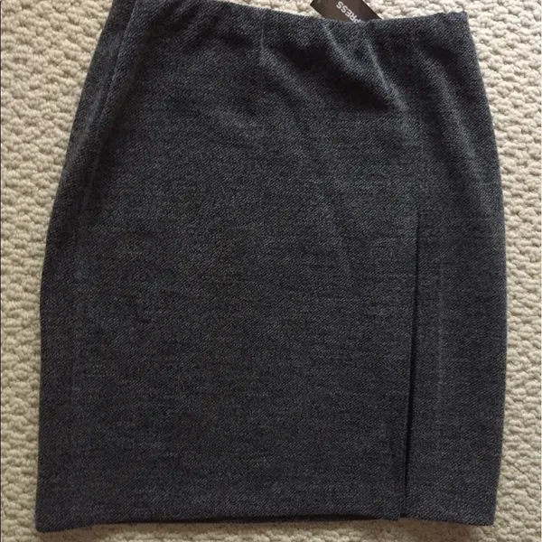 Great Express Skirt. BNWT. XS. - Image 3