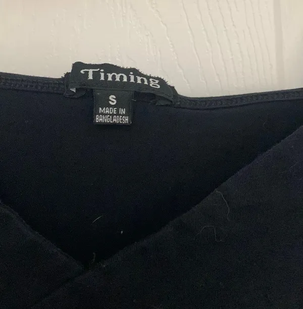 Timing Black Crop Top - Image 2