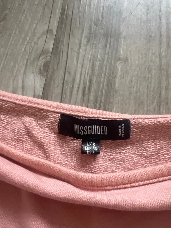 Missguided Crop Top Off-The-Shoulder - Image 2