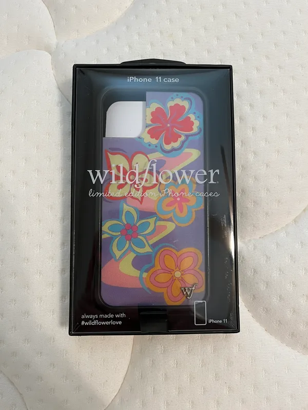 Wildflower iPhone 11 Case  - Image 2