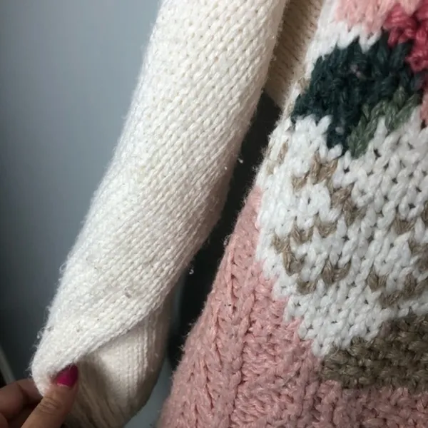 Vintage 1990’s white with pink rose floral sweater - Image 6