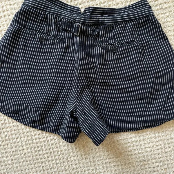 GAP shorts - Image 3