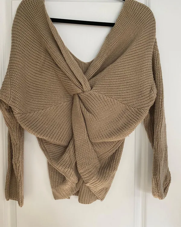 Vestique Beige Twist Back Sweater - Image 5