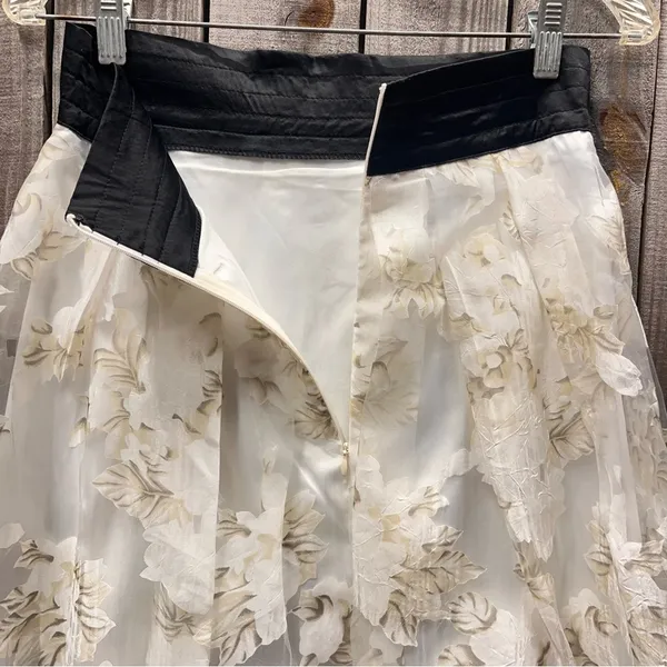 Imperfect NWT Ryu skirt mesh overlay‎ pleated cocktail skirt small medium? - Image 6