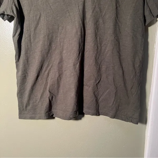 A.n.a. Women's Size Medium T-Shirt V-Neck Short‎ Sleeve Dark Army Green Cotton - Image 5