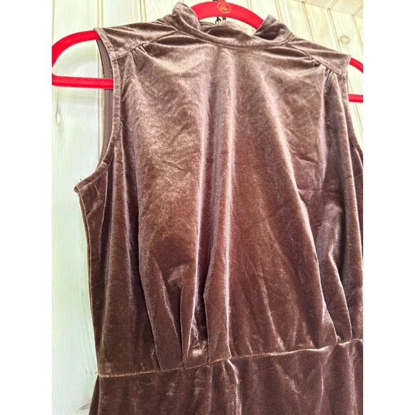 NWT Lulus Gorgeous Darling Brown Velvet Sleeveless Mock Neck Dress Party Sz S - Image 4