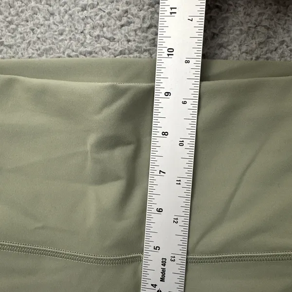 Lululemon Wunder Train Shorts High Rise 8" Grey Eucalyptus Athletic Women's 6 - Image 7