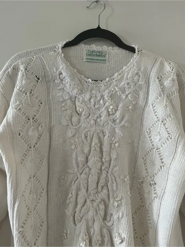Vintage White Crochet Knit Sweater Pearl Embellished Large Cottagecore Grandma - Image 3