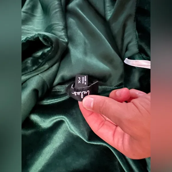 Lulus I'm Enchanted Emerald Green Velvet Off-the-Shoulder Maxi Dress - Image 6
