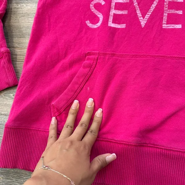 Y2K Pink Aeropostale hoodie with white text reading 'AEROPOSTALE 1987' size M Ptp: 18.5” Inseam: 21.5” Small imperfections as pictured on the front barely noticeable #aeropostale #y2k #hoodie #00s #aero - Image 3