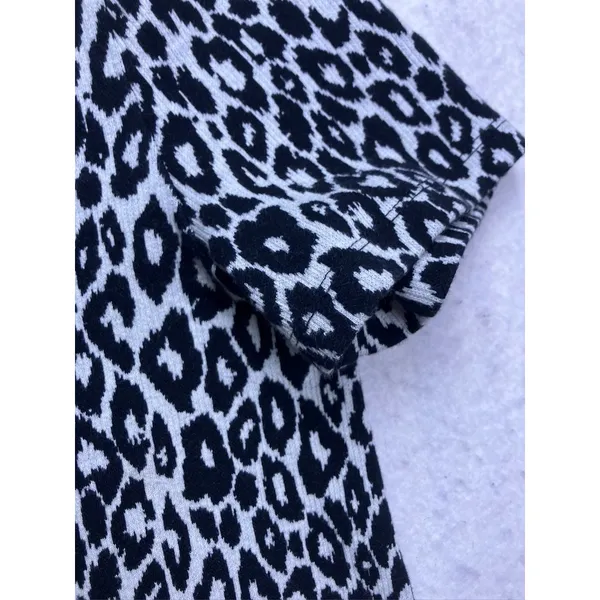 eri + ali Knit Top Women S Black‎ White Leopard Print Short Sleeve Crew Neck - Image 5