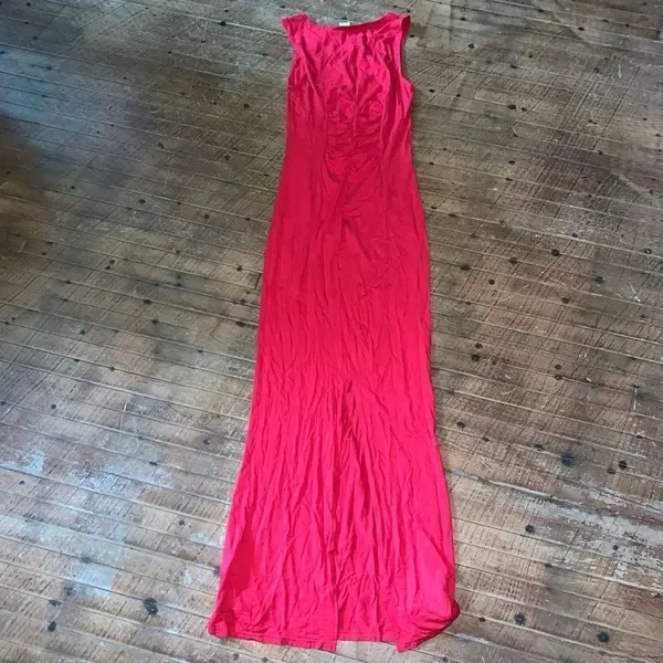 Venus ruched red knit S vacationcore stretchy maxi dress - Image 4