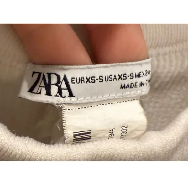 ZARA Racer Back Rib Antique White Crop Top - Image 2