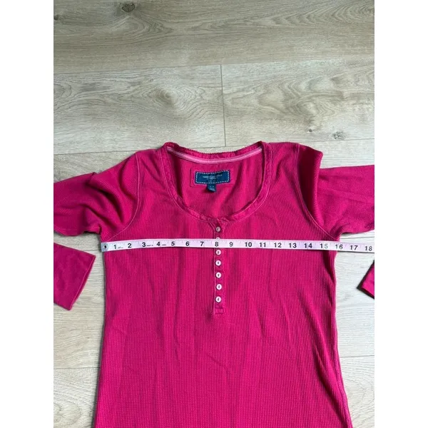 EUC Womens American Eagle y2k vintage henley thermal pink stretch size M - Image 6