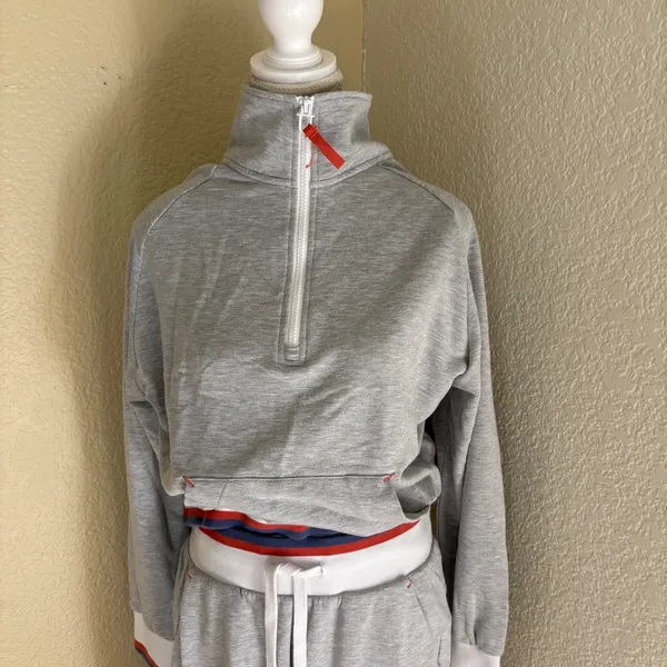 CALME BY JOHNNY WAS Pullover Sweater &‎ Joggers Set Size S/M - Image 3