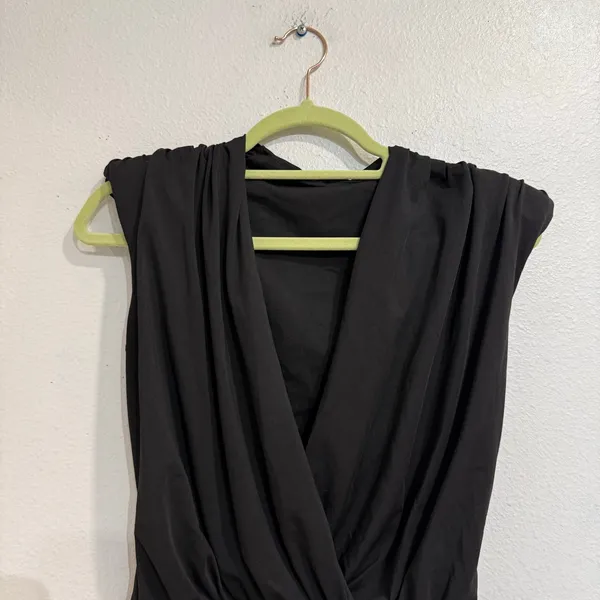 Black Ruched Surplice V Neck Sleeveless Bodysuit Sz L - Image 3