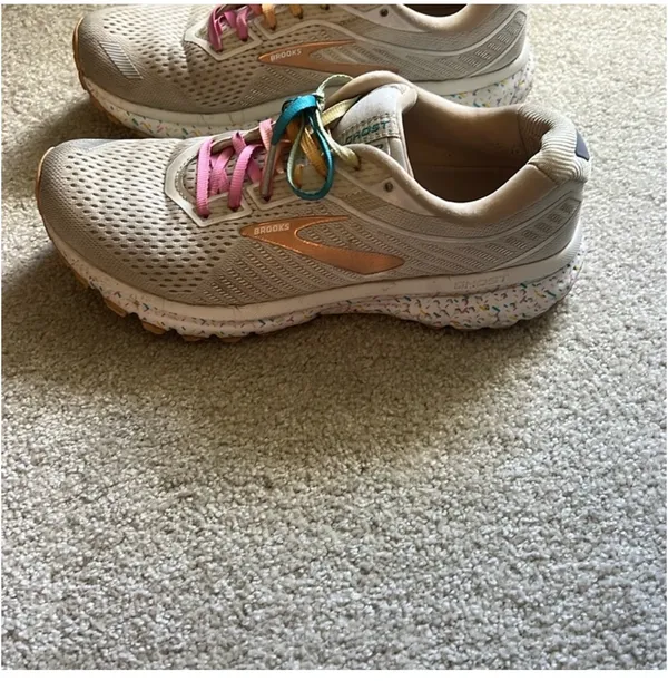 Brooks Running Shoes Ghost - Image 4