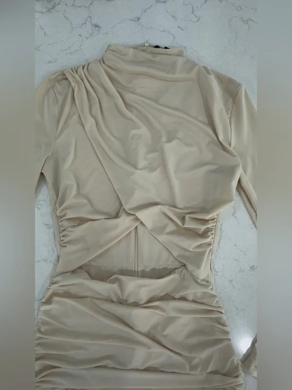 Missguided Nude Long Sleeve Ruched Cutout Midi Dress - Image 4