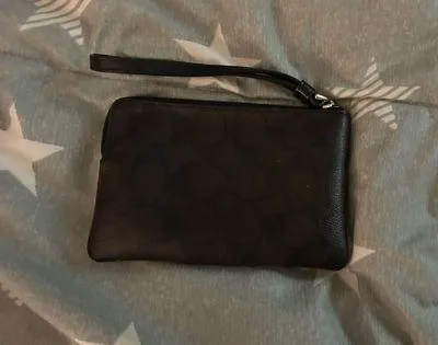 Coach Wristlet - Image 2