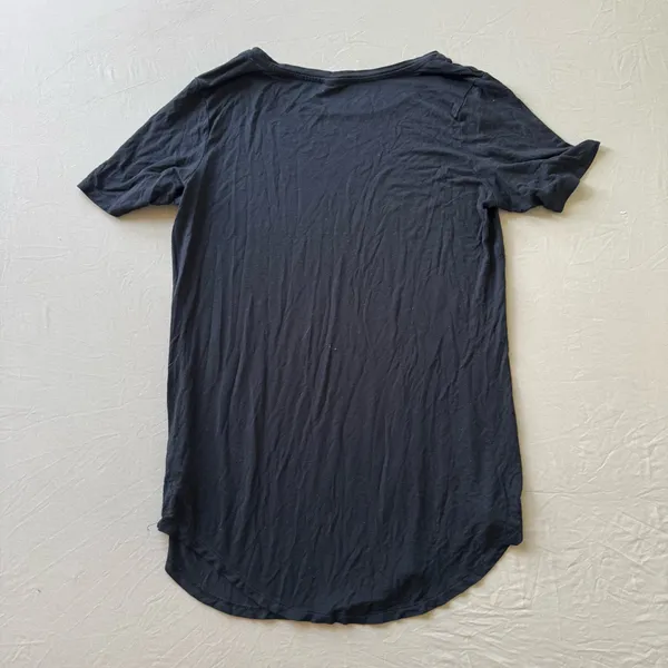 Old Navy Luxe Crew-Neck Tunic Tee - Image 4