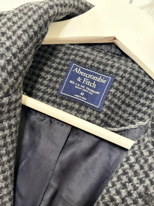 Abercrombie & Fitch Houndstooth Wool Blend Overcoat Quiet Luxury Preppy Classic Size M - Image 4