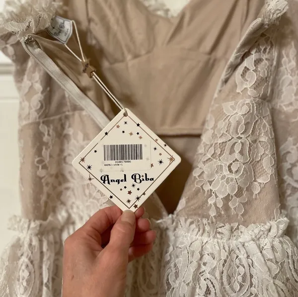 NWT! Angel Biba Chic White Floral Lace Mini Dress Women’s V-Neck Ruffle Size Large - Image 11