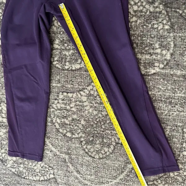 Alo Women’s Size S Purple Mesh Insert Cropped Leggings - Image 6