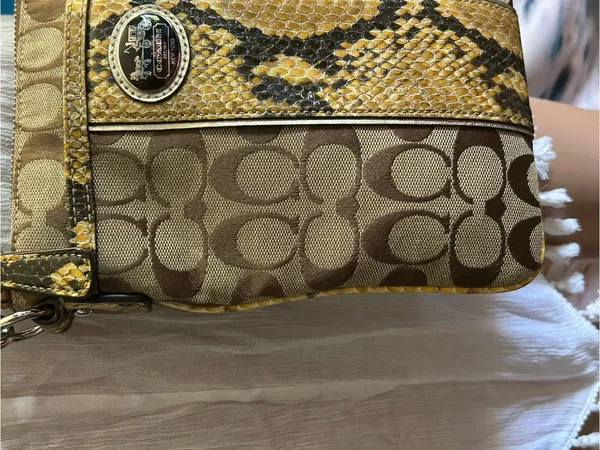 Coach Women’s Sutton Signature Python Swingpack Crossbody Bag - Image 7