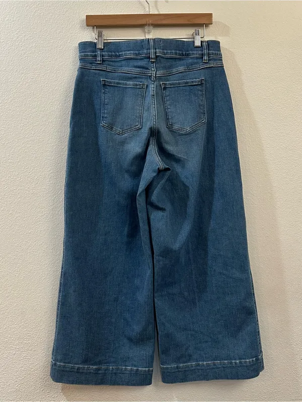 SPANX EveryWear Cropped Wide Leg Jeans in Stonewash Blue Size Large - Image 7