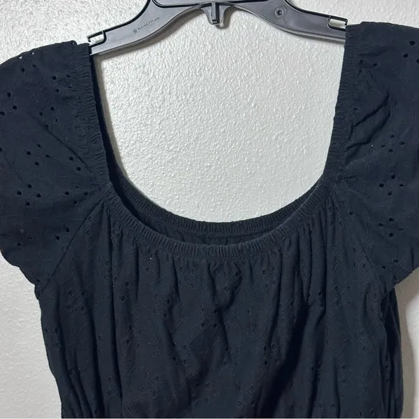 Hollister‎ Women Black Off Shoulder Cropped Top Size M. - Image 4