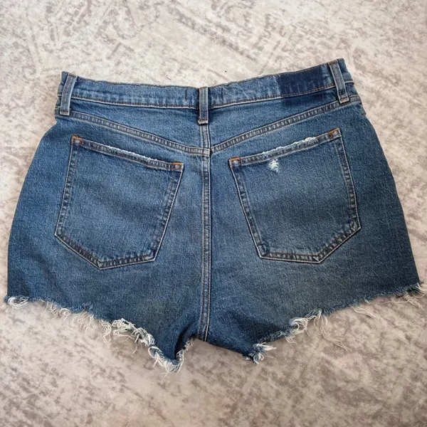 Abercrombie & Fitch Curve Love High Rise Cutoff Shorts Denim Distressed 30/10‎ - Image 3