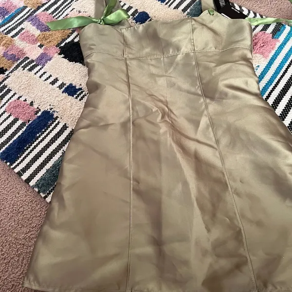 NWT‎ Current Mood green satin mini dress small - Image 9